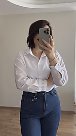 Yaka ve Kolu Taş Detaylı Gömlek