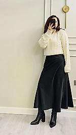 Uzun Siyah Saten Etek