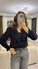 Dantel Detay Yakası Fırfırlı Gömlek